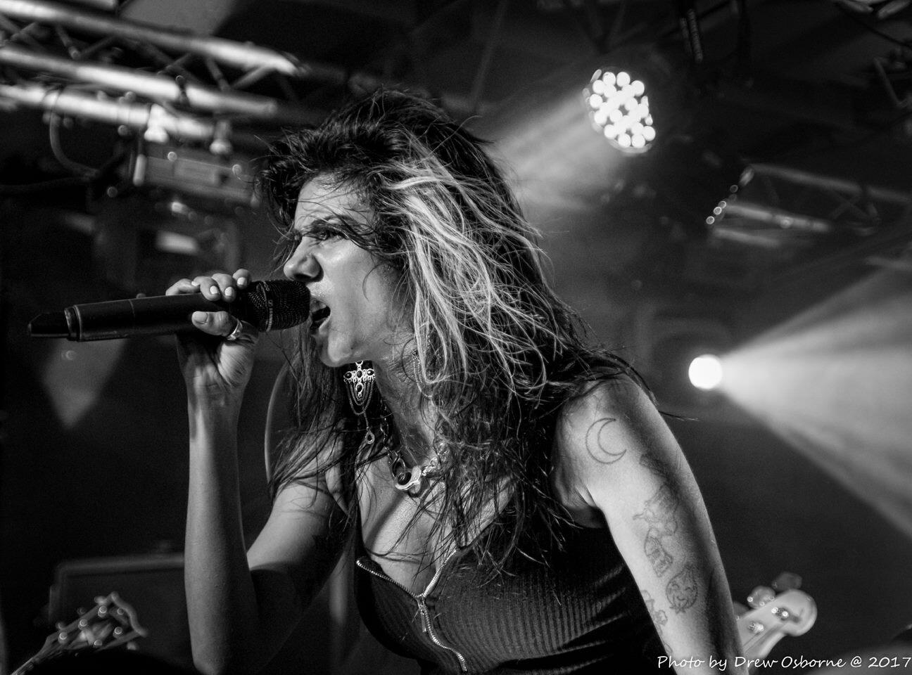 A Night to Remember: Diemonds’ Explosive Performance at The Rockpile with LA Guns