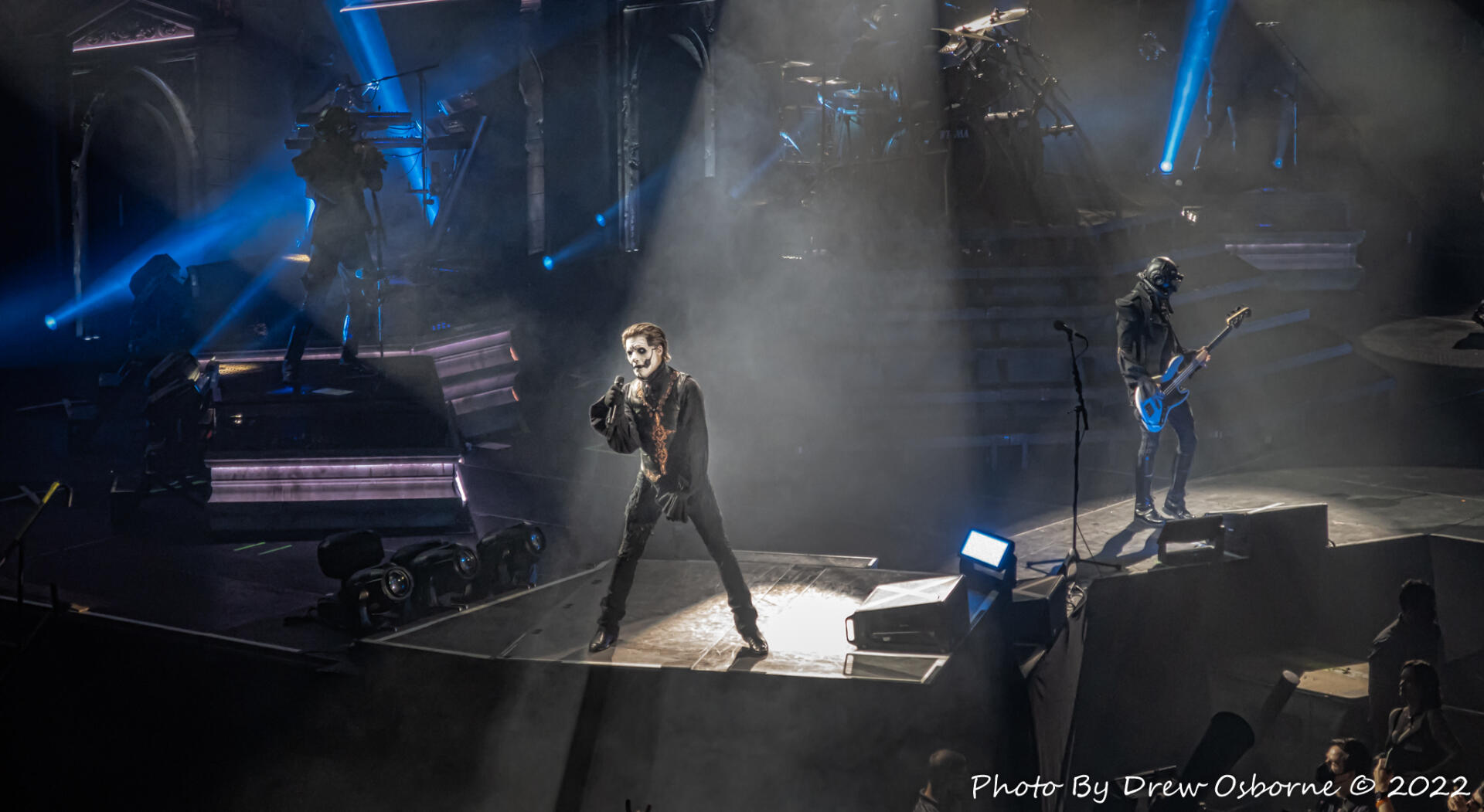 Ghost @ The Coca Cola Coliseum, Toronto - Front of the Stage